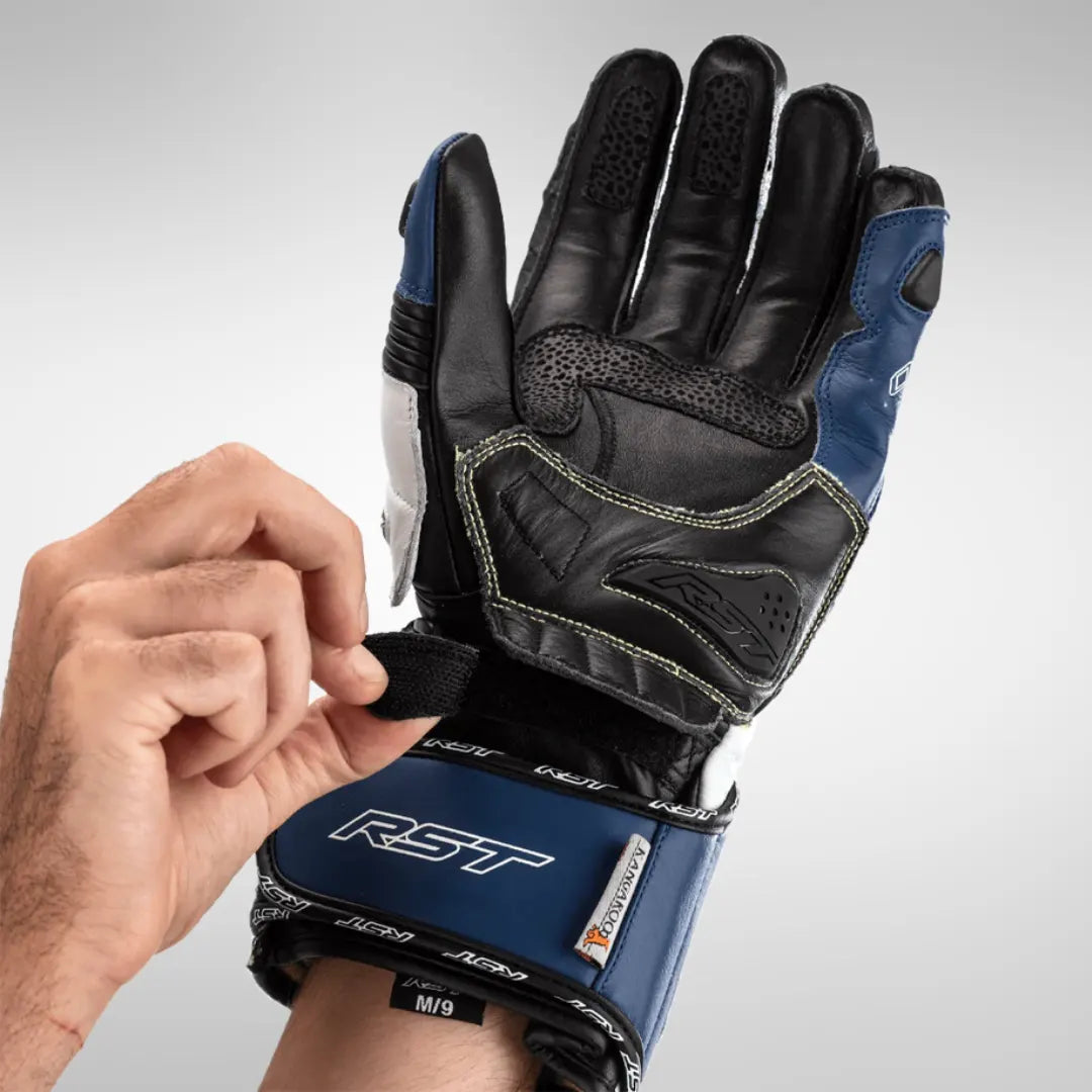 RST TracTech Evo 4 CE Gloves with Hook and Loop Closure