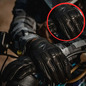 Scorpion EXO Women’s Gripster Leather Motorcycle Gloves displayed with a red circle around them for visual emphasis of Knuckles

